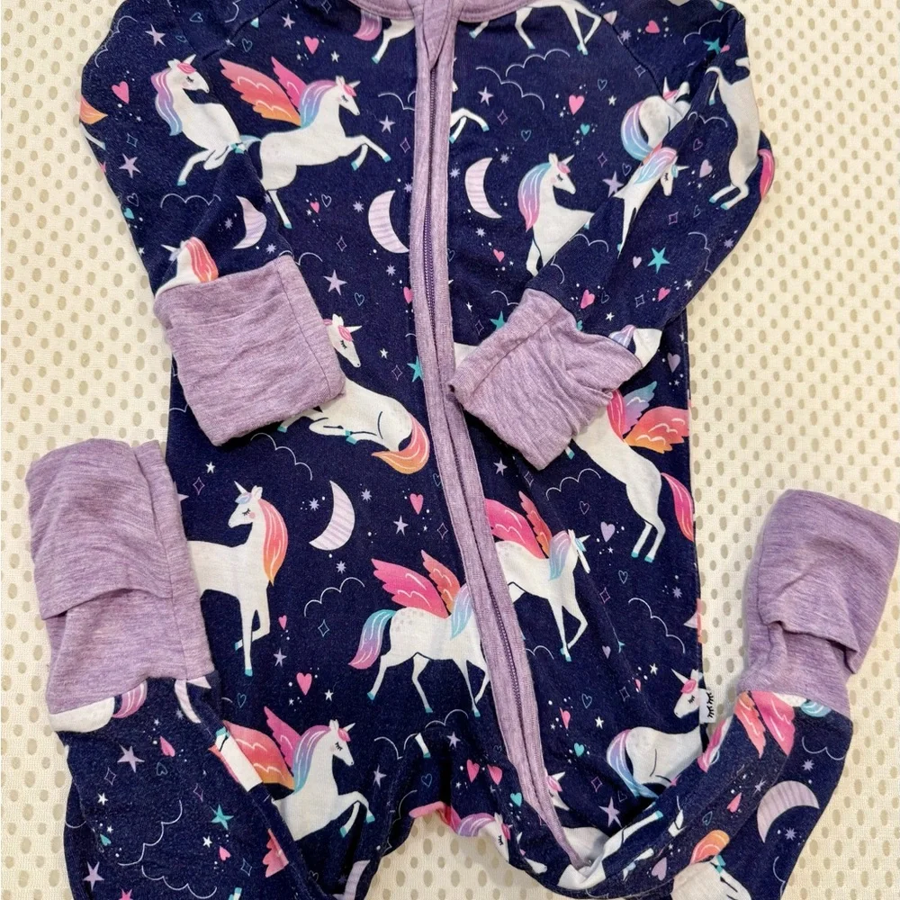 Little Sleepies Zippy Bundle 3-6mo - Picture 7 of 11